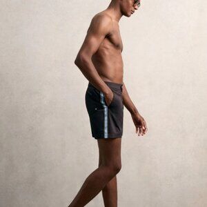 Reiss navy blue Sol stripe side adjuster swim shorts size M NWT